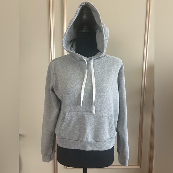 Forever 21 Gray Fleece Cropped Hoodie Women’s Pullover Sweatshirt Small Size S - Picture 2 of 6